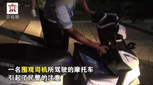 合拍吃瓜群众围观,吃瓜群众围观现象解析