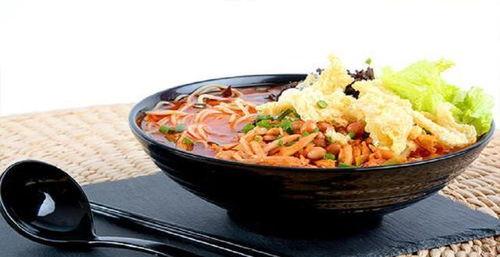 吃瓜群众瓜哥螺蛳粉,揭秘网红美食背后的故事